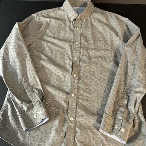 Banana Republic Gray Untucked Slim Fit L Men’s Patterned‎ Button-Down Shirt